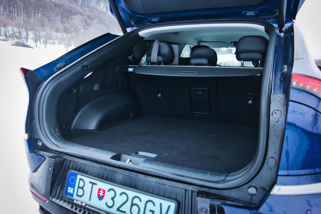 Kia EV6 168 kW / 77,4 kWh 2WD Earth.