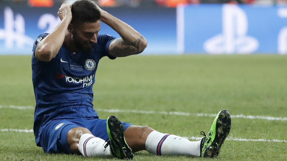 Futbalisti Chelsea padli až po penaltách.