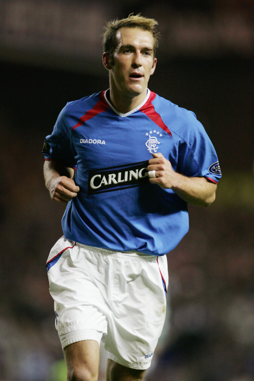 Bývalý holandský futbalista Fernando Ricksen (42) oznámil, že sa poslednýkrát ukáže na verejnosti.
