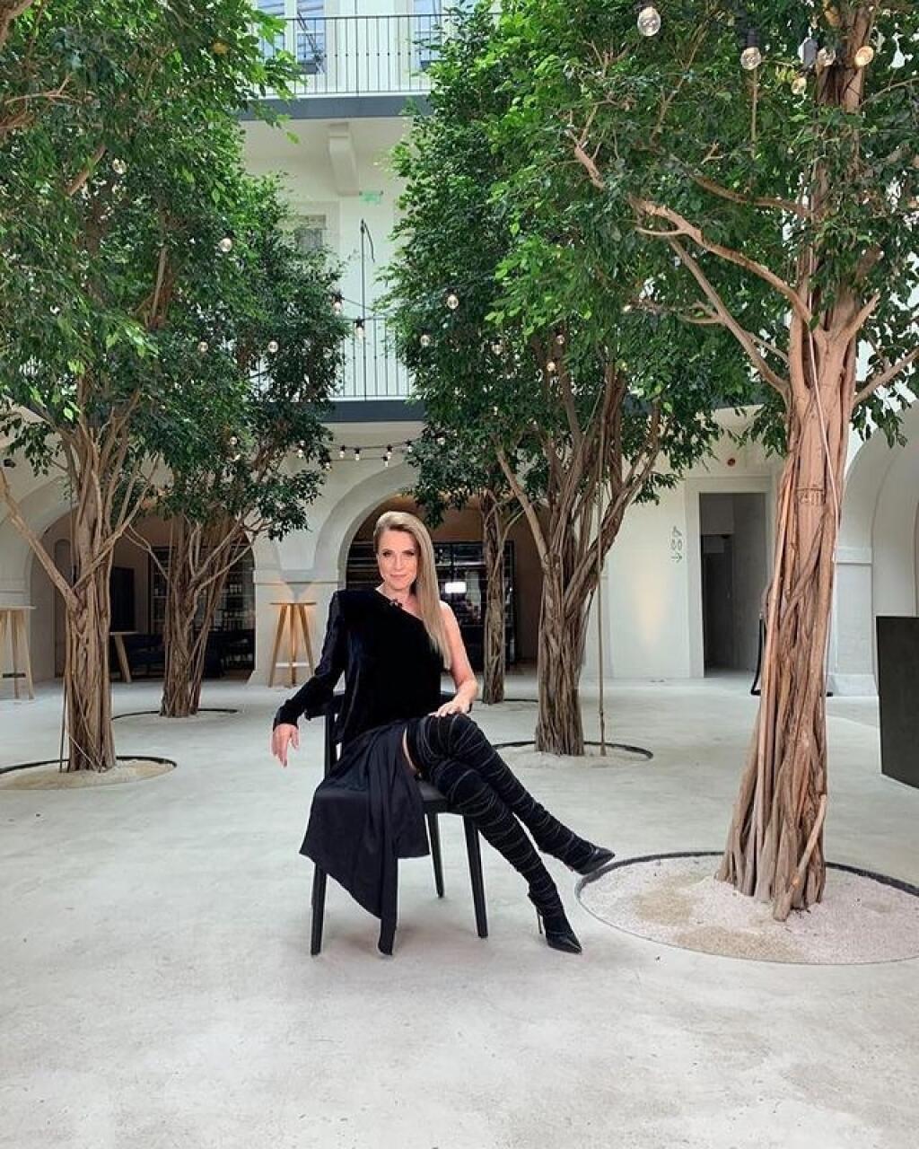 Erika Judínyová- pred tehotenstvom býval jej outfit svieži, mierne sexi a nápaditý