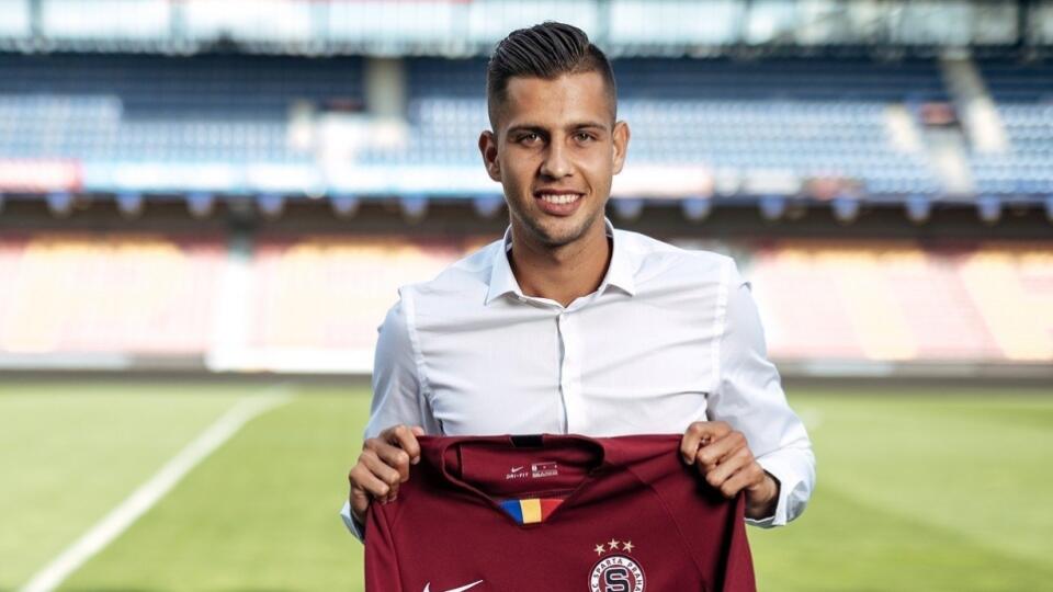 Debut slovenského reprezentanta v drese Sparty, do ktorej prišiel pred pár dňami na ročné hosťovanie z talianskej Fiorentiny, poznačili výrazne dva momenty.