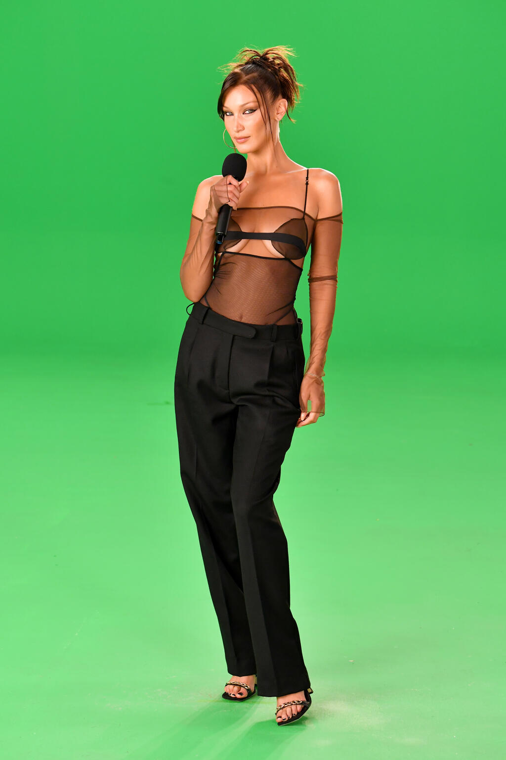Modelka Bella Hadid na MTV Awards 2020.