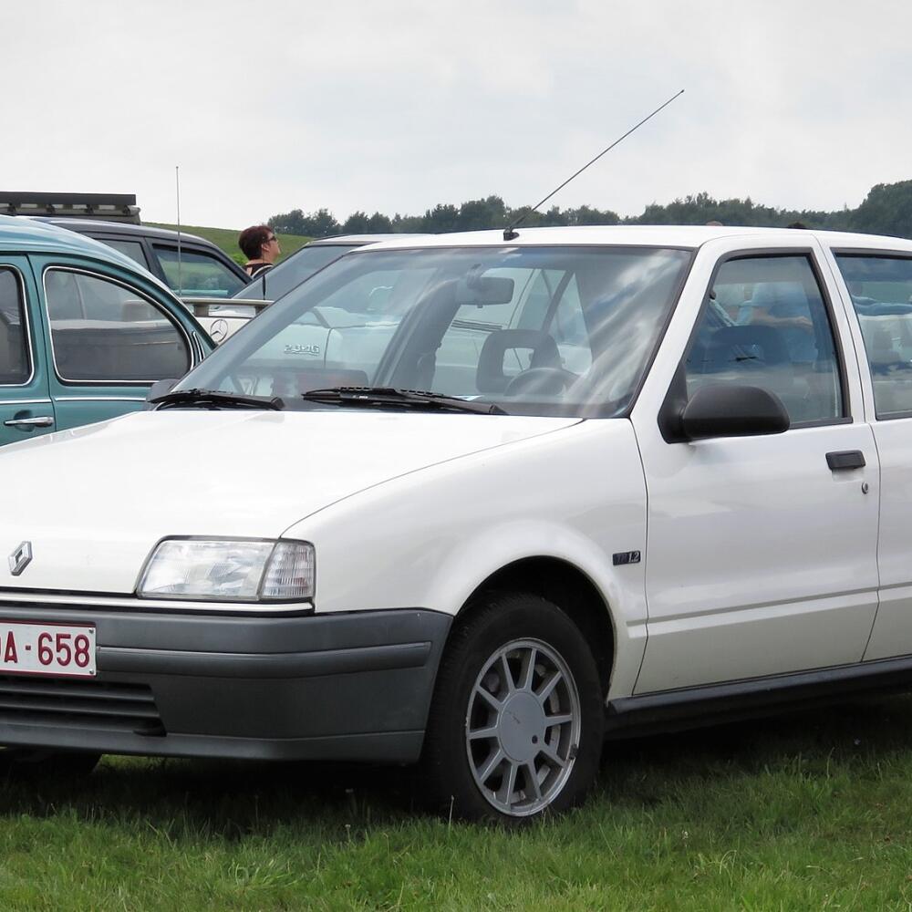 Navrhol ho taliansky automobilový dizajnér Giorgetto Giugiaro