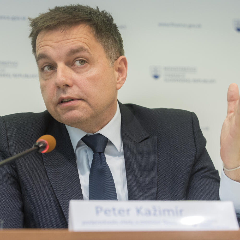 Na snímke minister financií SR Peter Kažimír počas tlačovej konferencie na tému: Výsledky hospodárenia za rok 2018, v Bratislave, 2. januára 2019. FOTO TASR - Martin Baumann