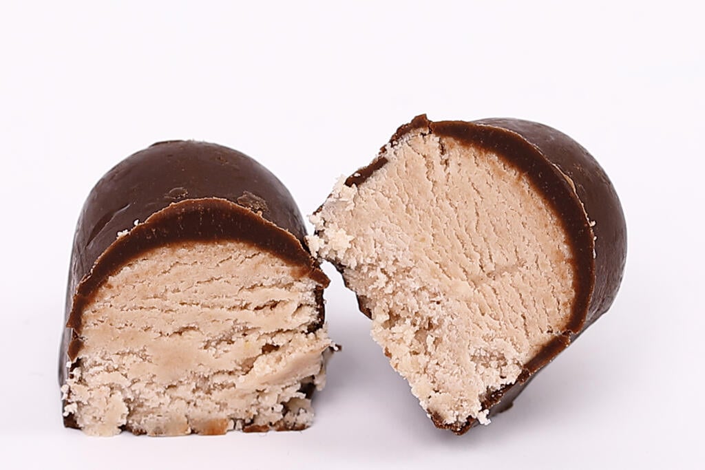 Fondánové salónky s jahodovou príchuťou, 400 g, 1,99 eur