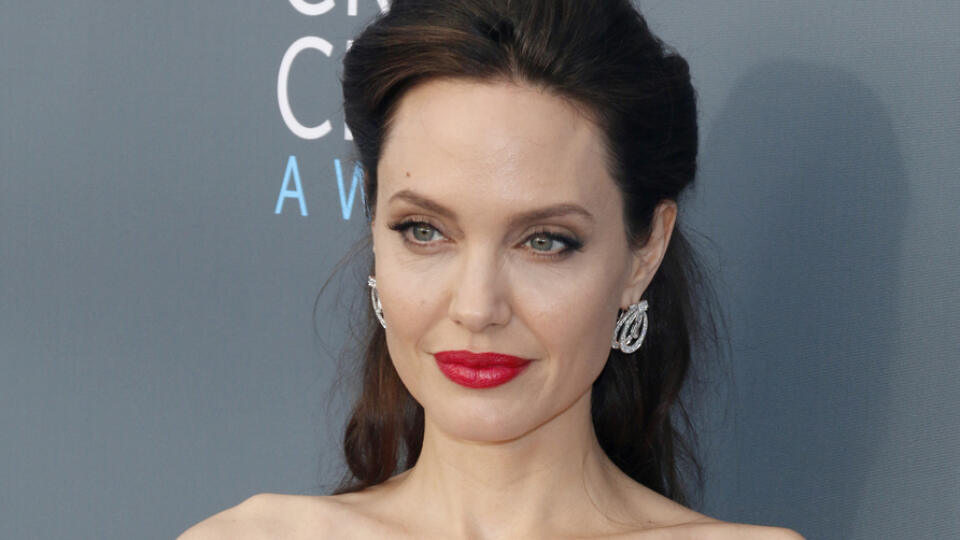 Angelina,Jolie,At,The,23rd,Annual,Critics',Choice,Awards,Held