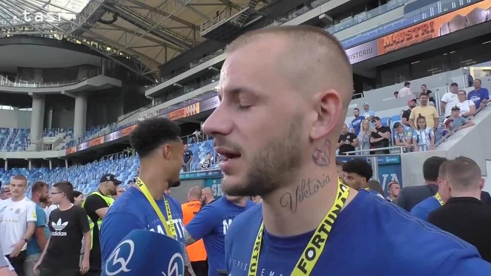 Weiss ml. čakal pri oslavách viac ľudí: