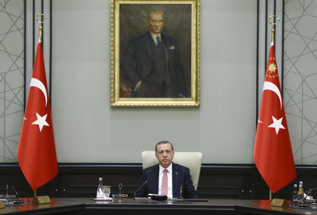 Šéfredaktor Die Welt napísal Erdoganovi, Turci stále väznia novinára denníka