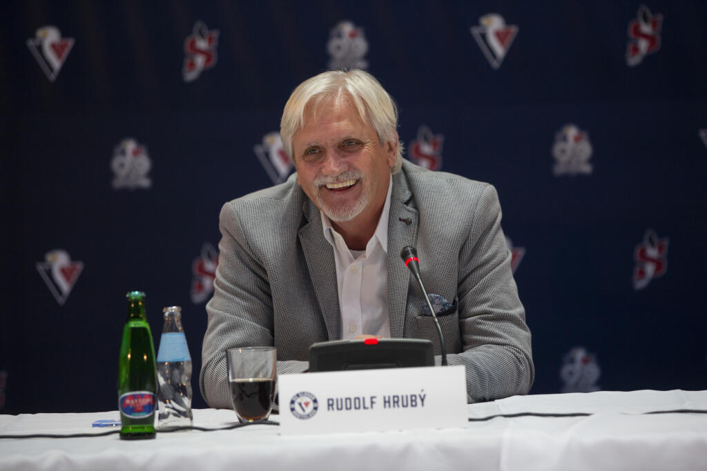Majoritný akcionár Slovana Rudolf Hrubý patrí medzi najbohatších Slovákov.