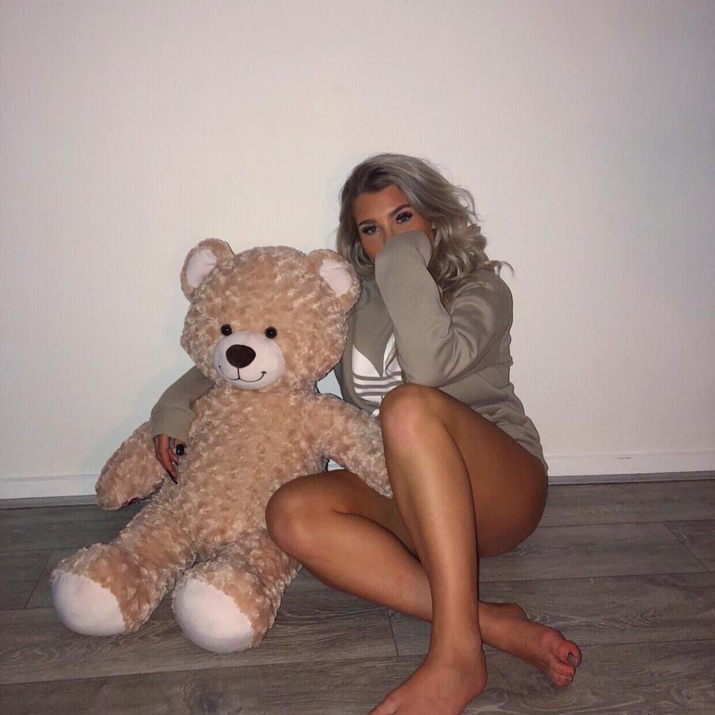 Sexi futbalistka Madelene Rose Wrightová dráždi na sociálnych sieťach.