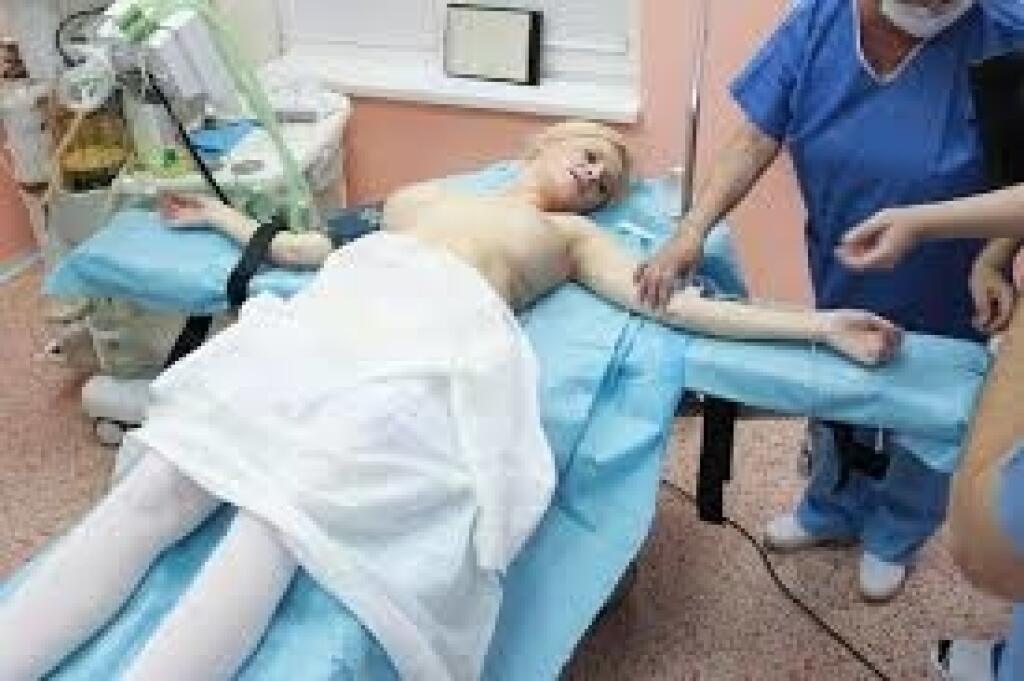Za krásu treba trpieť. Plačková ma chirurgicky vylepšené snáď celé telo