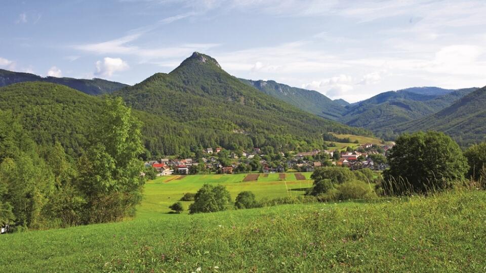 Muránska planina: Z hradu ju vidíte ako na dlani a mnohí vravia, že je to najkrajší kút Slovenska.