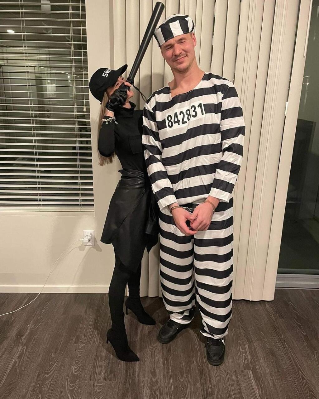 Kelemen a jeho priateľka sa takto nahodili počas nedávneho Halloweenu.