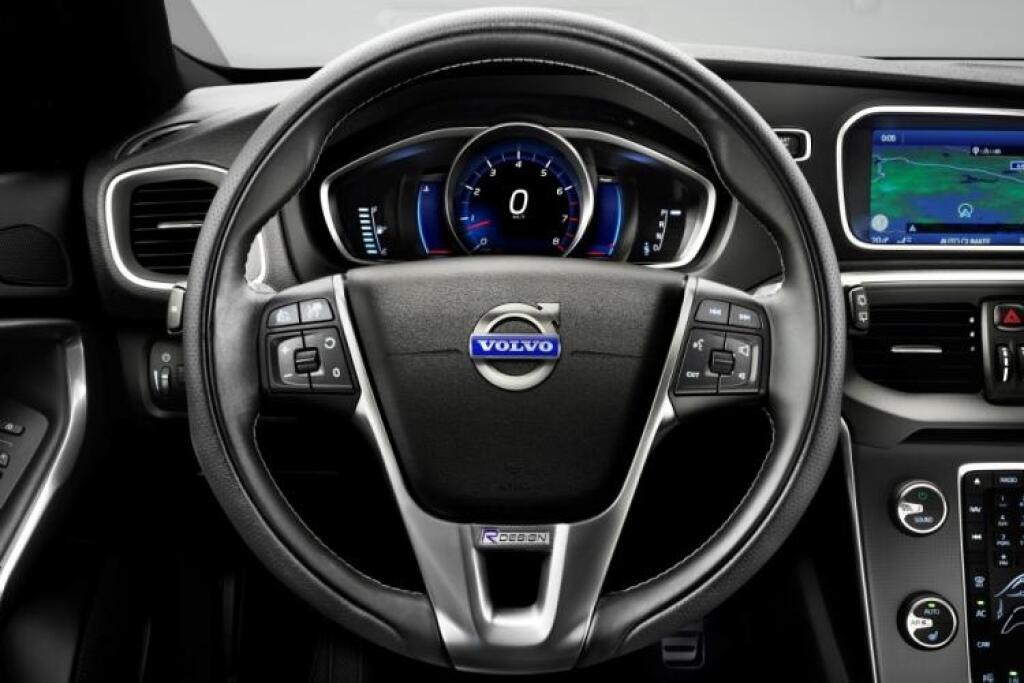 TREND test Volvo V40 T2 1,6l