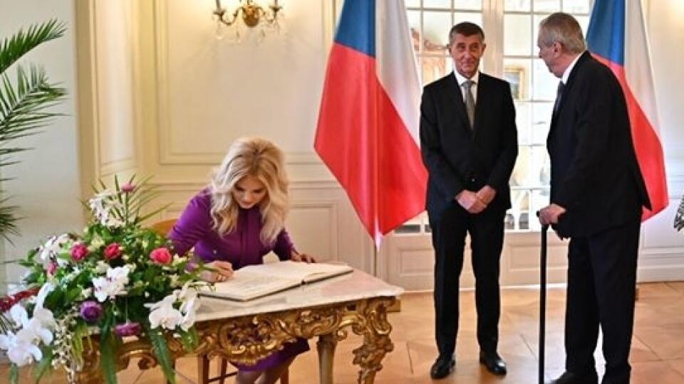 Babišovci a Zemanovci na spoločnom obede.