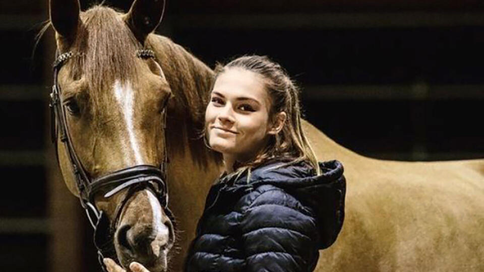 Najnáročnejšia? Victoria Rezešová trénuje na štyroch koňoch. Najväčšou fanúšičkou je jej mama Linda.