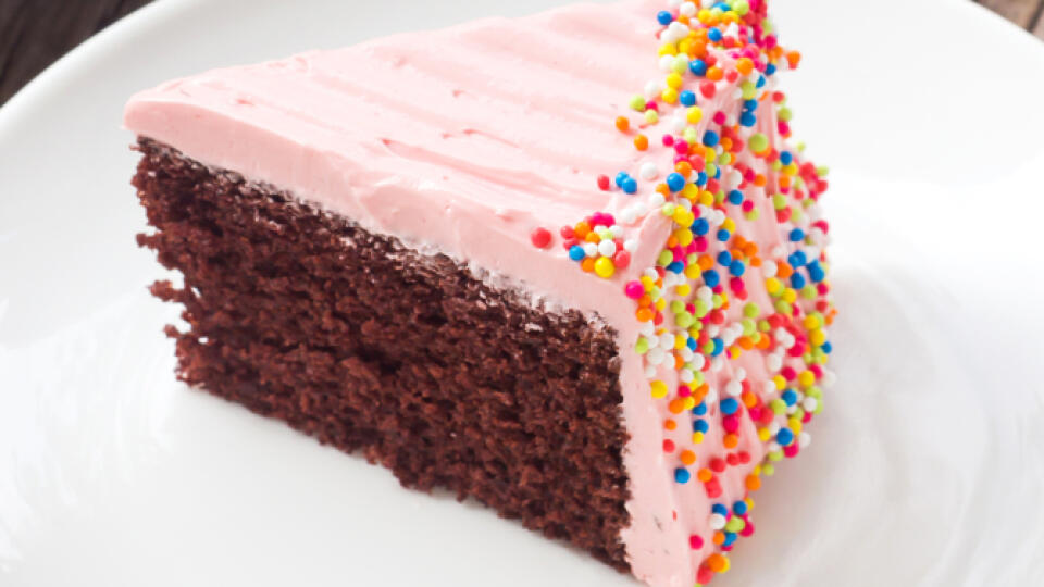 Čokoládová torta s malinovým  krémo