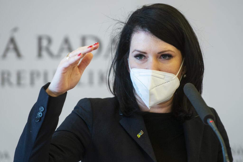 Na snímke poslankyňa NR SR Jana Bittó Cigániková (SaS) počas tlačovej konferencie na tému: Nemáme dôvod sprísňovať covid automat, testovanie musí skončiť 16. apríla 2021 v Bratislave. FOTO TASR - Jakub Kotian