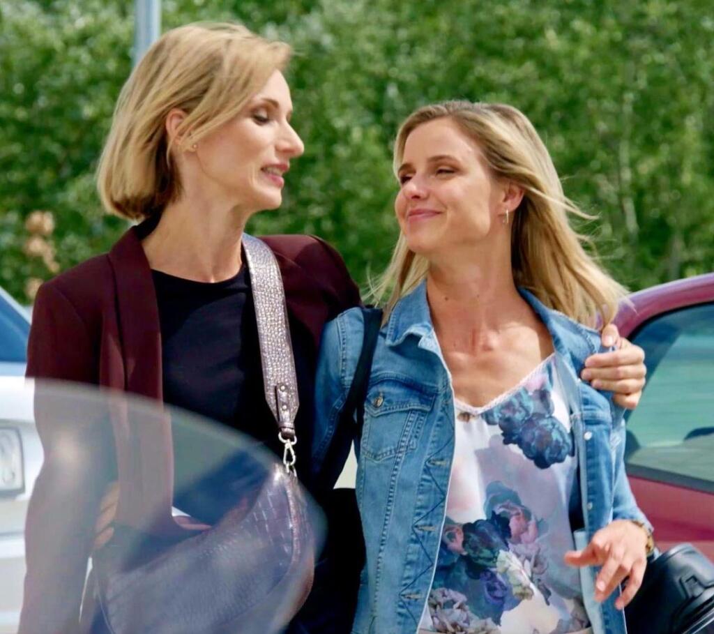 Nela Pocisková (Rebeka Vargová) a Zuzana Kanócz (Zuzana Maxová)