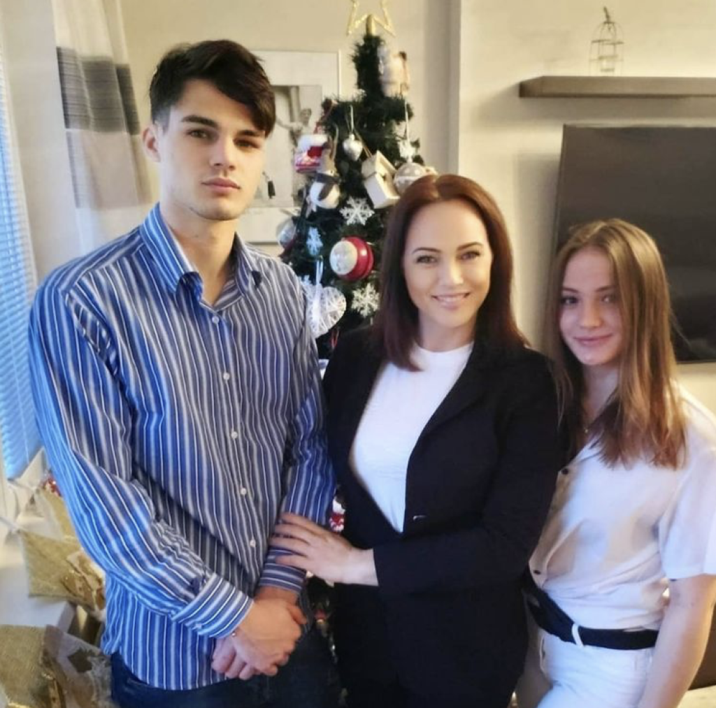 Adriana Poláková so svojimi deťmi