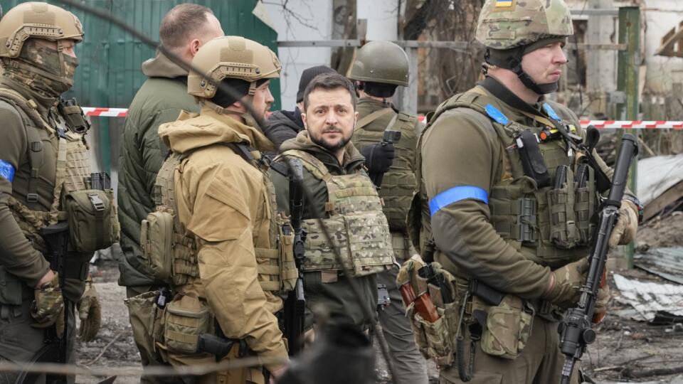 Ukrajinský prezident Zelenskyj navštívil mesto Buča v Kyjevskej oblasti