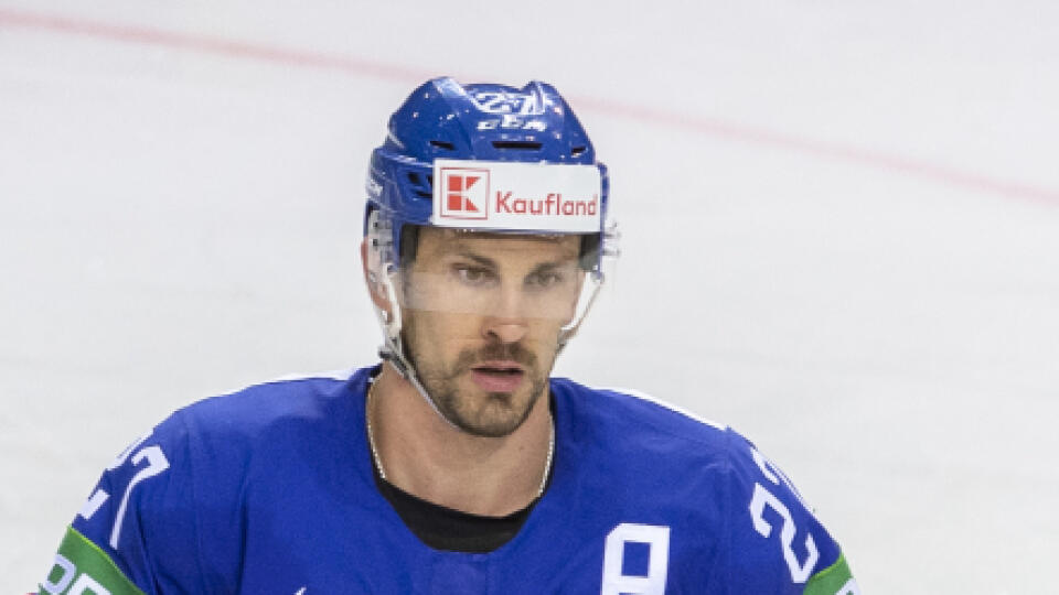 Na snímke Marek Hrivík (Slovensko) v zápase základnej A-skupiny Bielorusko - Slovensko na 84. majstrovstvách sveta v ľadovom hokeji v lotyšskej Rige v piatok 21. mája 2021. FOTO TASR - Jaroslav Novák