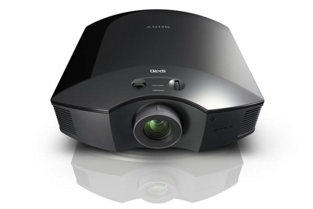Sony predstavil 3D projektor