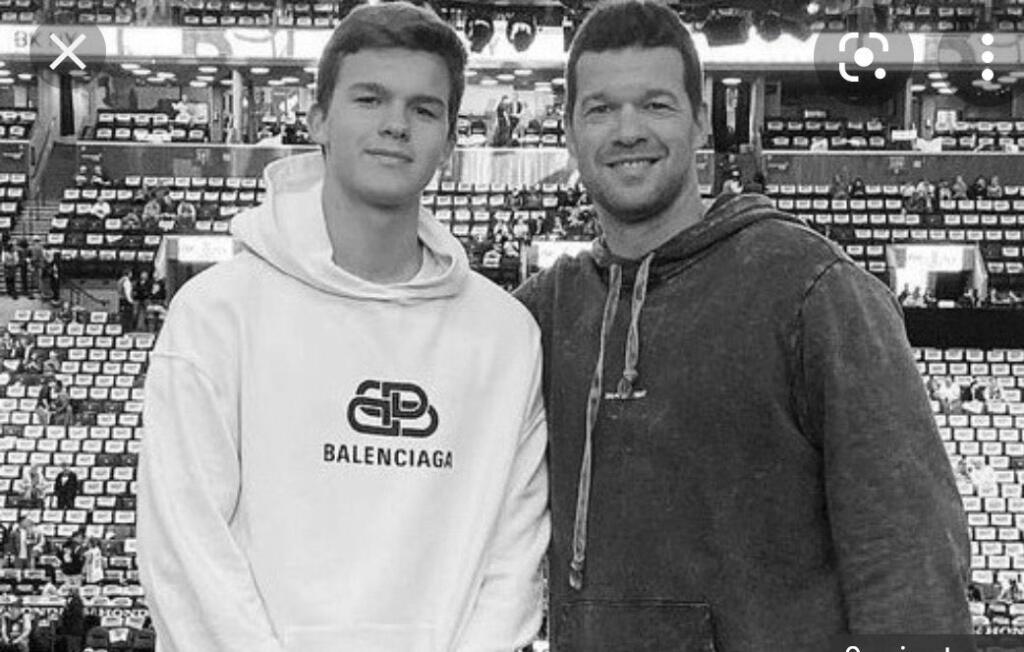 Michael Ballack so synom Emiliom.
