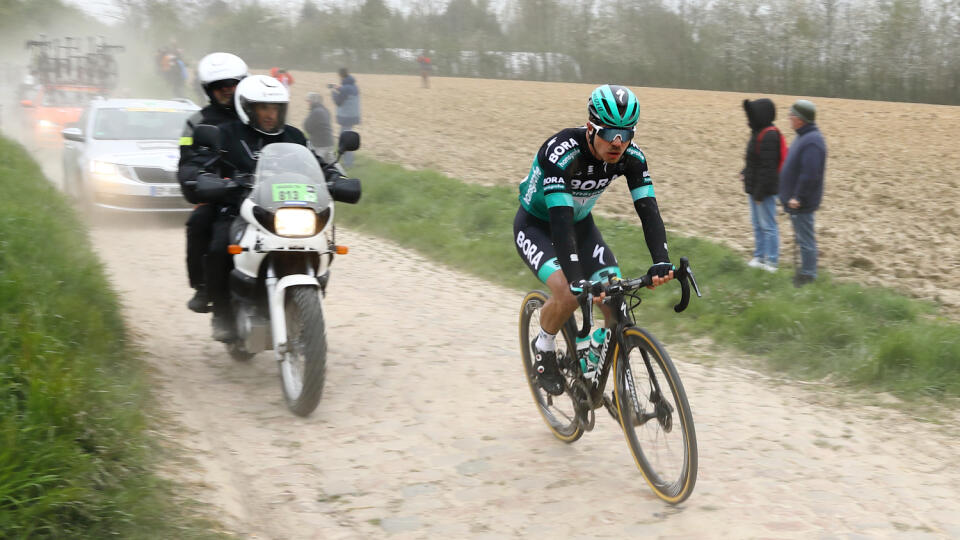 Na snímke cyklistický pretek Paris Roubaix, 117. ročník, peter Sagan skončil na piatom mieste. 