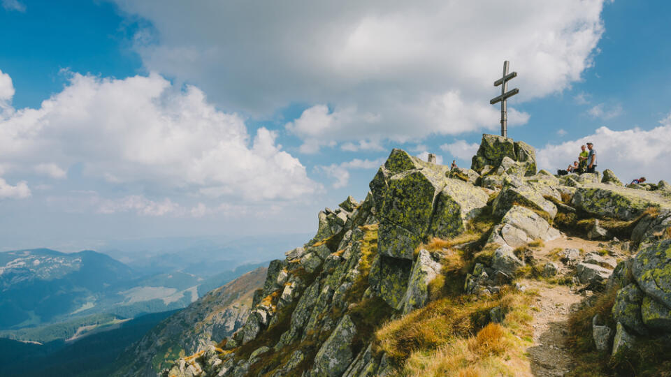 Tatra,Mountains,,Slovakia,-,September,13,,2016:,People,On,The