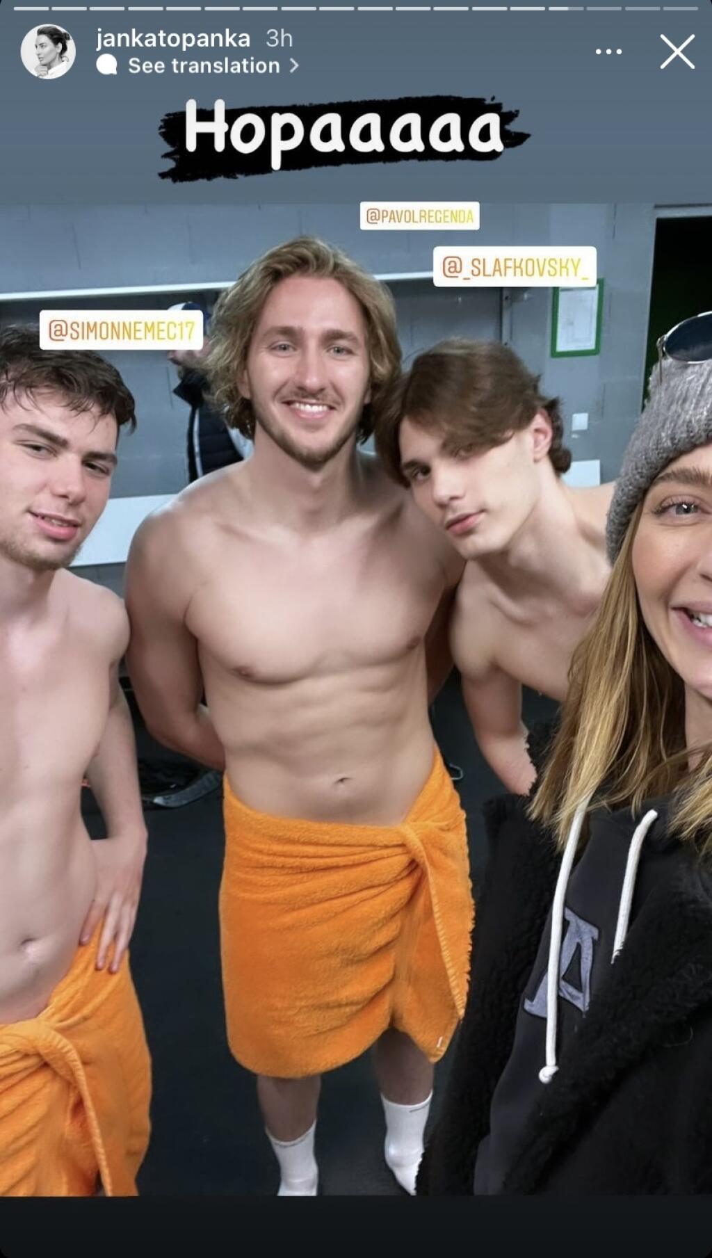 FOTO Telá, z ktorých odpadnete! Bronzoví chlapci len v UTERÁKOCH!