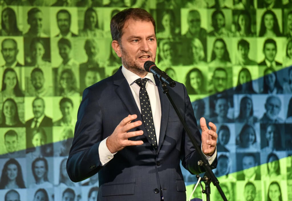 Na snímke predseda hnutia Obyčajní ľudia a nezávislé osobnosti (OĽaNO) a podpredseda vlády a minister financií SR Igor Matovič počas snemu hnutia Obyčajní ľudia a nezávislé osobnosti (OĽaNO) pri príležitosti 10. výročia vzniku hnutia, 17. novembra 2021 v Bratislave. FOTO TASR - Pavol Zachar