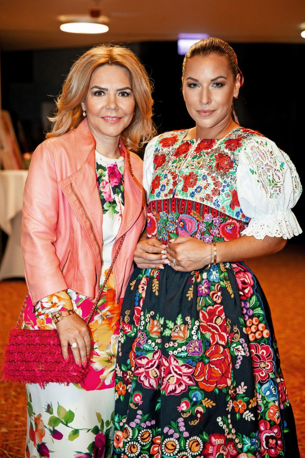 Nič neprezradila: Tenistkina mama Katarína nechcela o oslave nič prezradiť.
