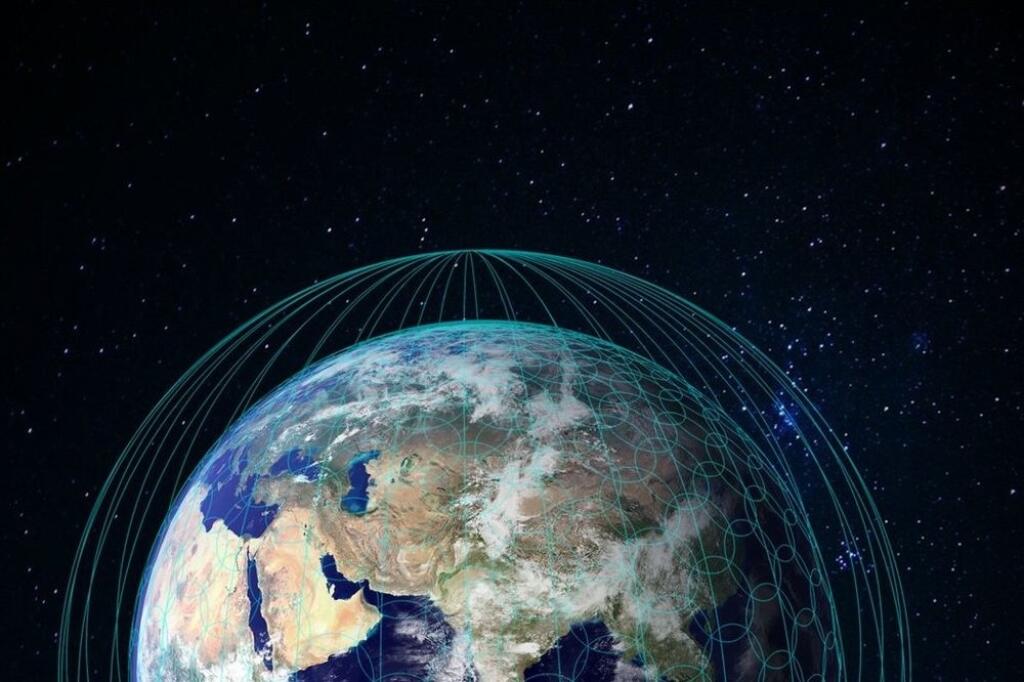 Elon Musk má ďalší projekt, chce šíriť internet satelitmi