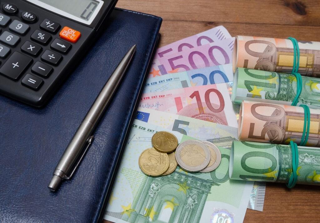 Nepáčia sa nám aj vysoké bankové poplatky.