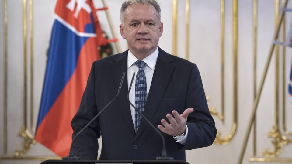 Exprezident Andrej Kiska vyzval premiéra Petra Pellegriniho na reakciu k zverejneným správam medzi Kočnerom a Bödörom.