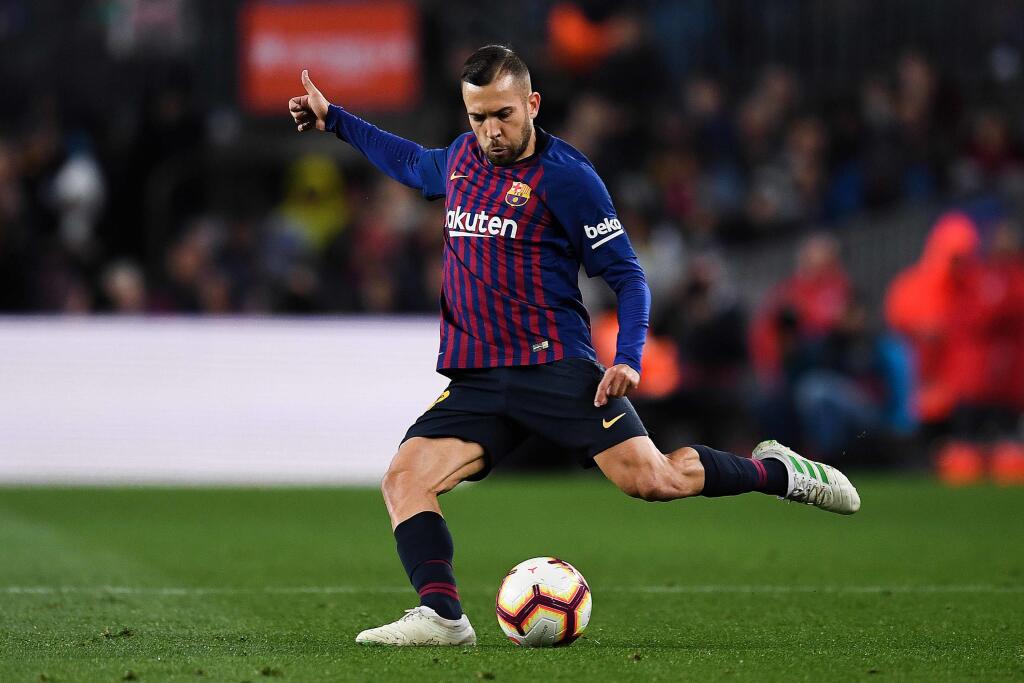 12. Jordi Alba - Španielsky ľavý obranca si týždenne príde na rovnakú sumu ako Ter Stegen. Zarobí 90 750 eur.