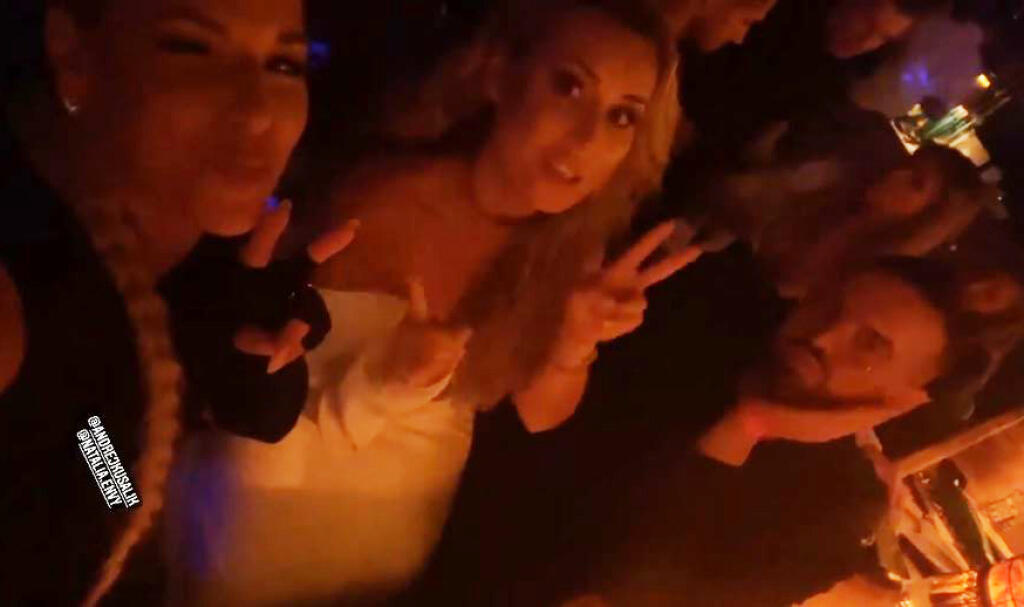 Takto sa na Miss a afterpárty zabávala Cibulková so svojimi priateľmi.
