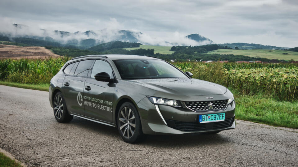 Peugeot 508 SW plug-in hybrid