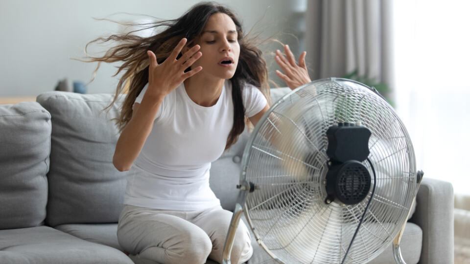 Je vám teplo? O pár rokov budú možno ventilátory a klimatizácie zbytočné.