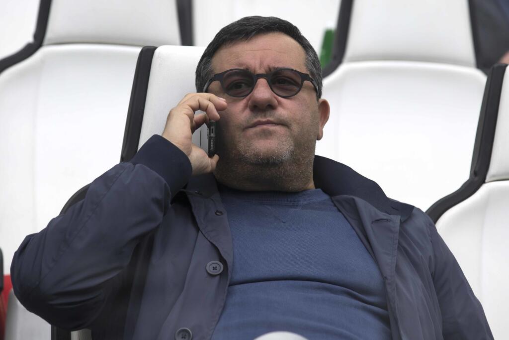 Mino Raiola je jedným z najznámejších futbalových agentov na svete.
