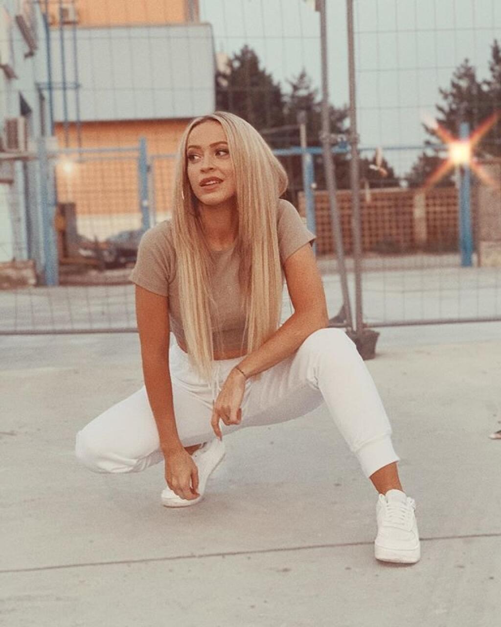 Dominika Mirgová