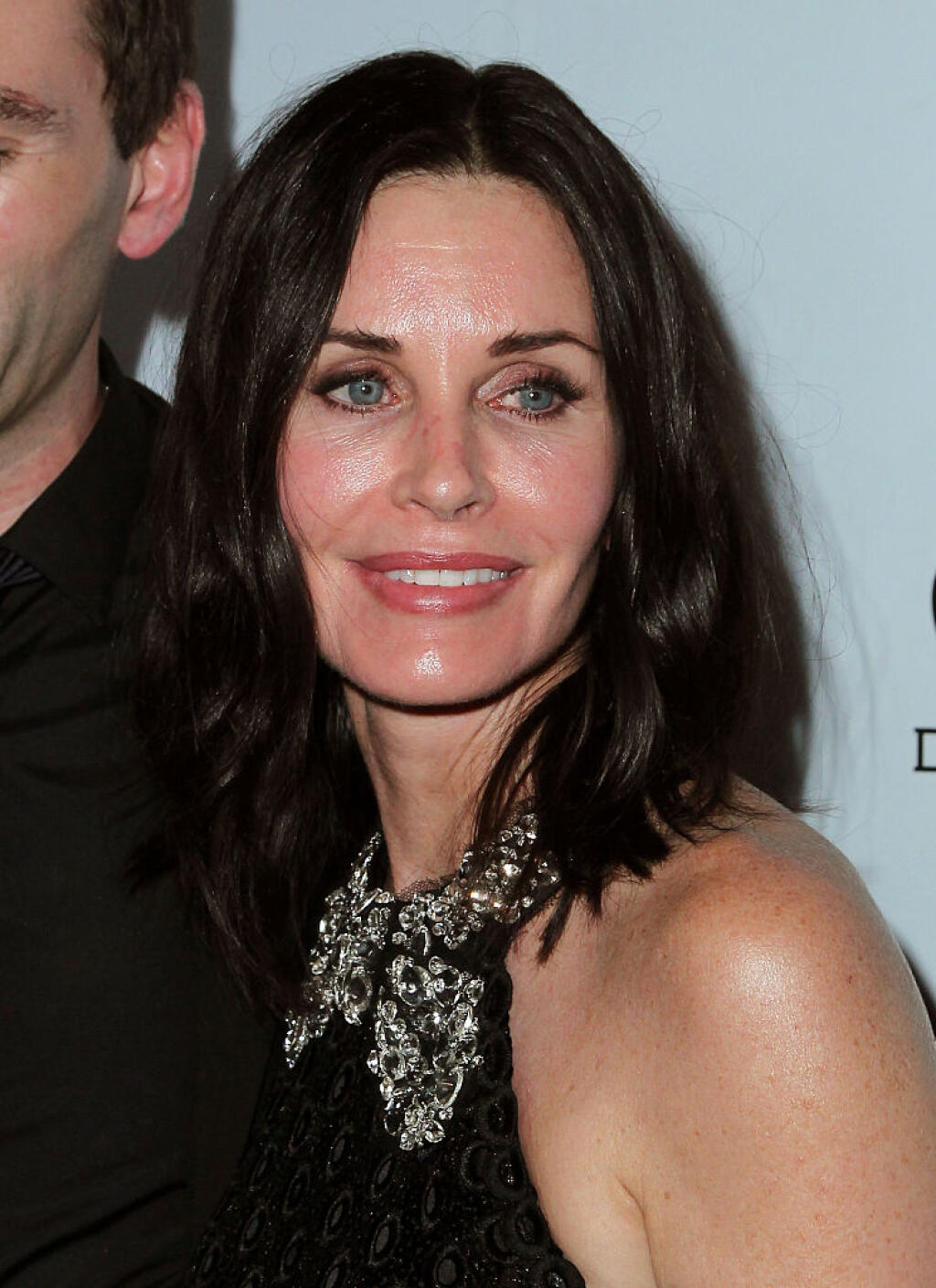 LOS ANGELES, CA - FEBRUARY 08: Actress Courtney Cox attends the Warner Music Group Annual Grammy Celebration at Chateau Marmont on February 8, 2015 in Los Angeles, California. (Photo by David Buchan/Getty Images)