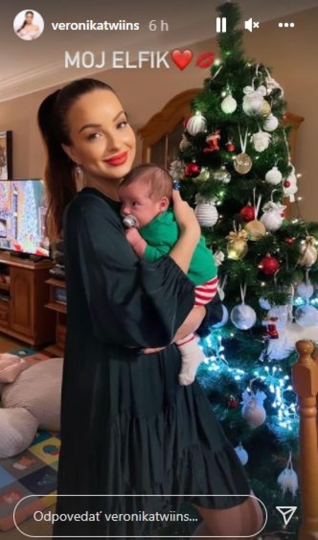 Twiinska Veronika Nízlová konečne ukázala dcérku Neu do tváričky okolo Vianoc.