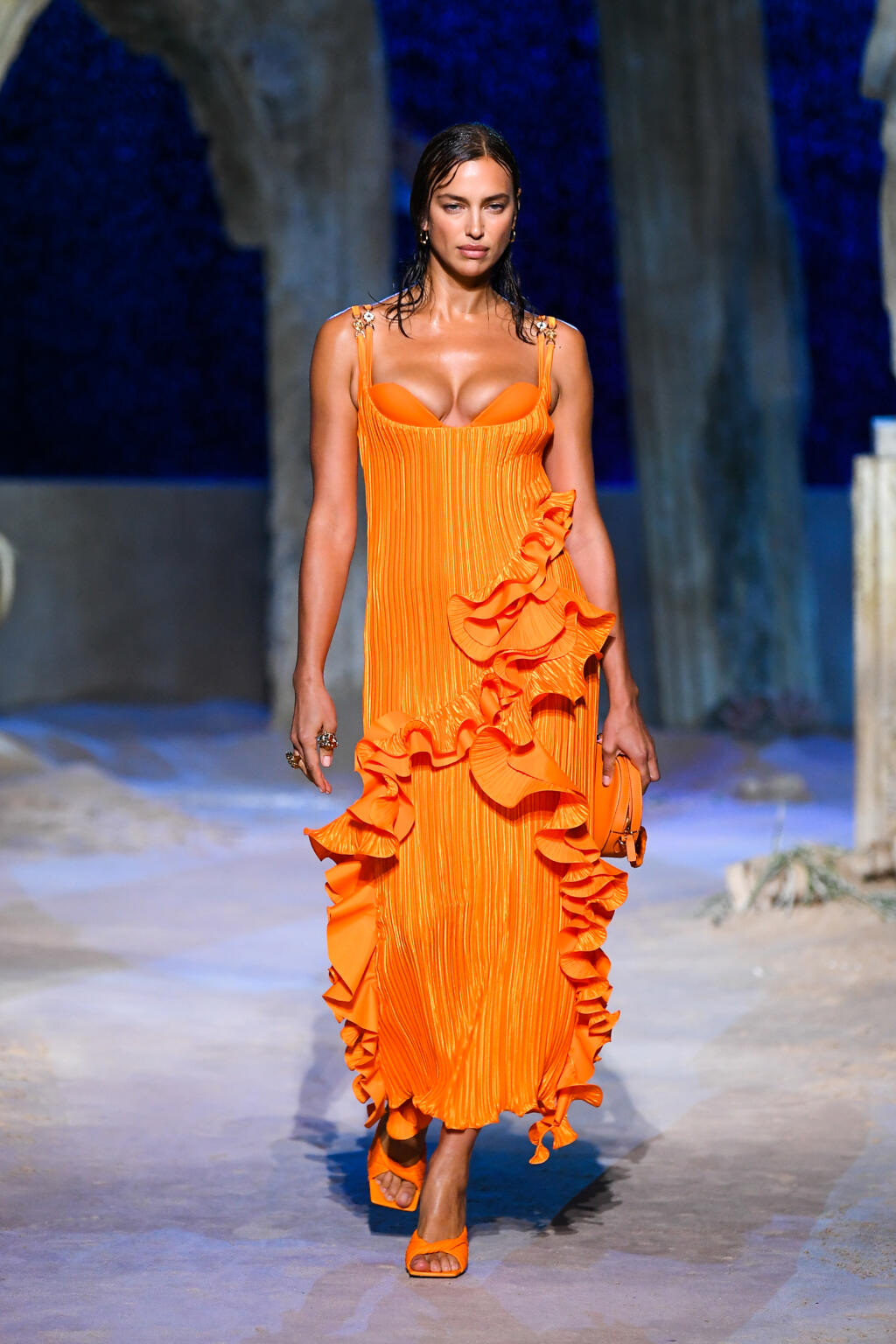 Versace kolekcie jar/leto 2021.