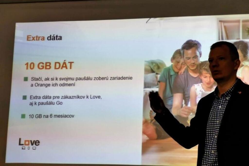 Vianoce od operátorov budú o kávovare aj dátovej charite