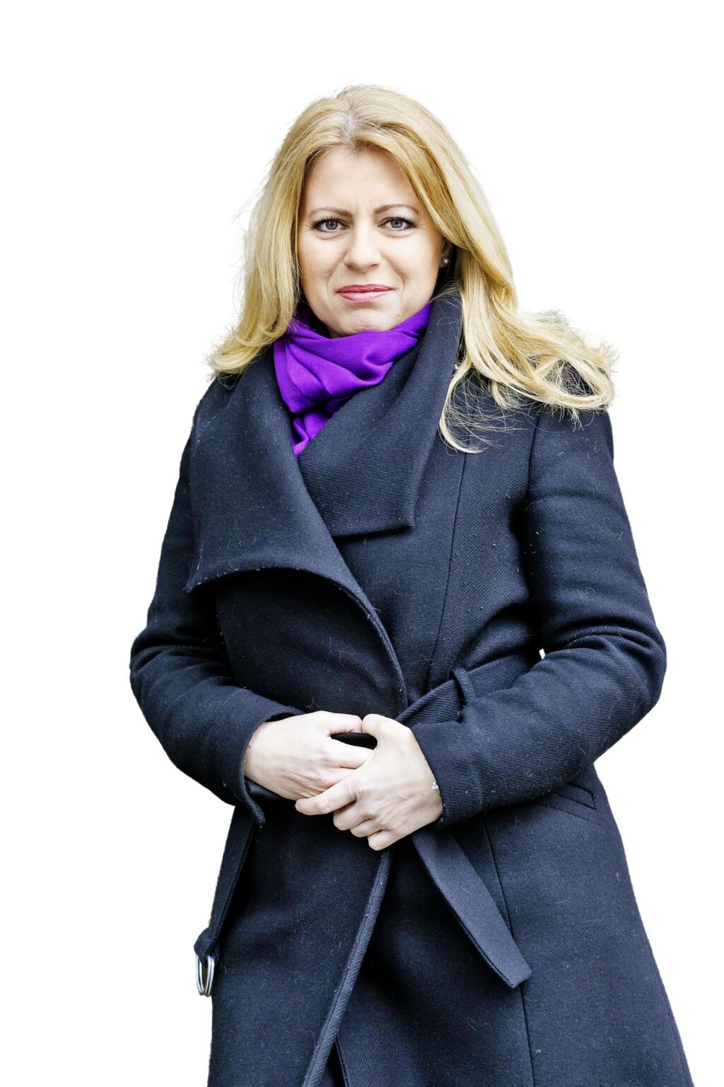 EMPATICKÁ
Zuzana Čaputová dostáva ročne 1 500 listov, v ktorých ľudia žiadajú o milosť pre seba alebo svojich blízkych. Obracia sa na ňu násobne viac občanov, ako na jej mužských predchodcov