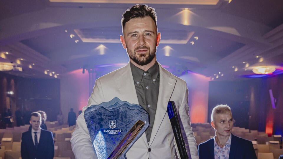 Tomáš Tatar sa stal hokejistom roka.