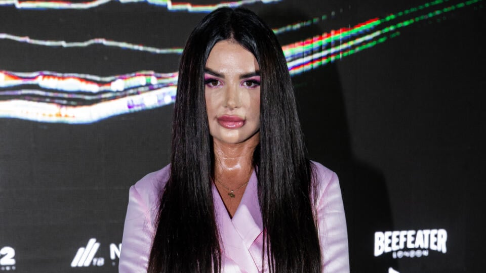 Druhý deň zo série módnych prehliadok pod názvom "Fashion LIVE!" v Bratislave. Na snímke Zuzana Plačková.