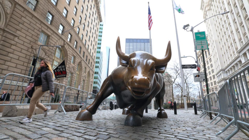 Stocks Continue To Slide As Concerns Rise Over Conflict In Ukraine